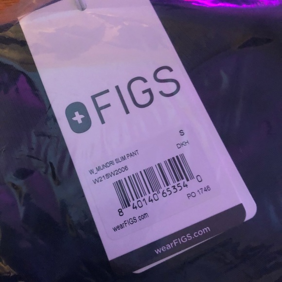 FIGS Women’s Mundri Scrub pants- Dark Harbor - Picture 8 of 9